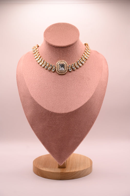 Styling Kundan Necklace Jewelry with Western Outfits