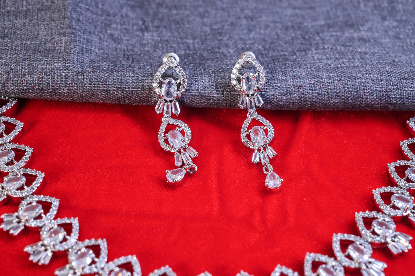 Opulent American Diamond Fashion Necklace Set