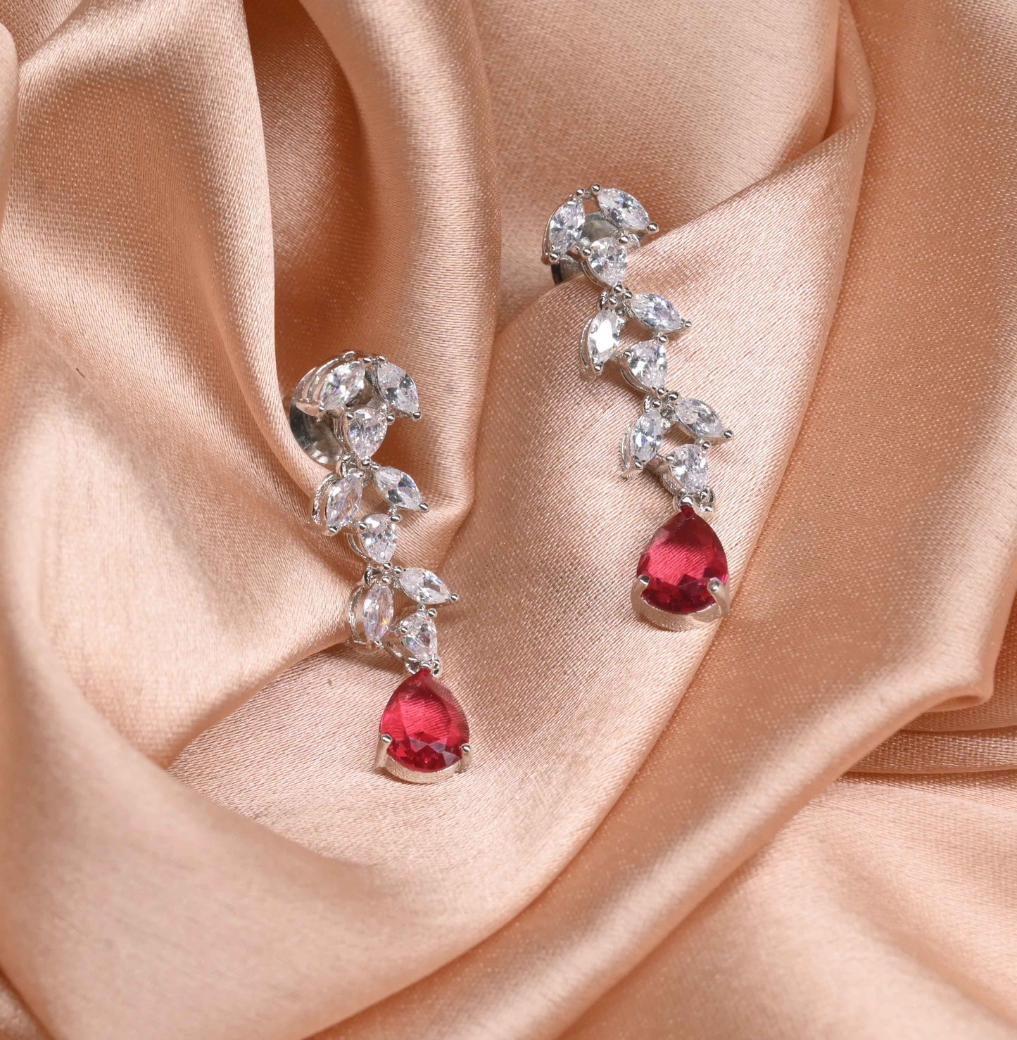 Enchanting Red teardrop Pendant AD Necklace Set