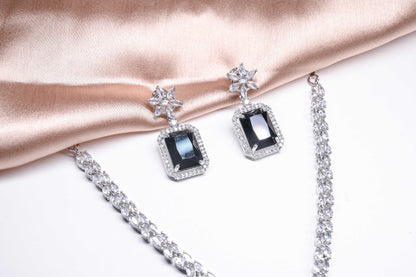 Glamorous Black Square Cut Stone Diamond Necklace Set